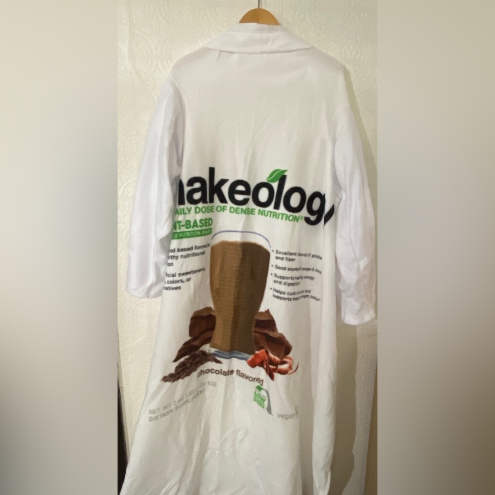 Beachbody Shako Sleeved blanket set of 2